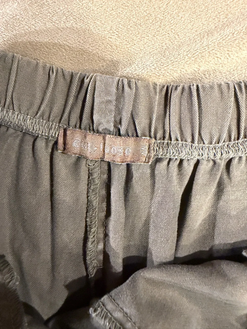 Cut Loose Tencel Wide-Leg Crop pant - Picture 3 of 3